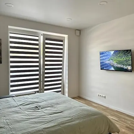 Wolfie Apartment, Center דירה וילנה